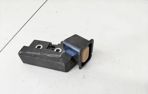 Ford Focus Seat back rest lock catch 15100041 1510004-1
