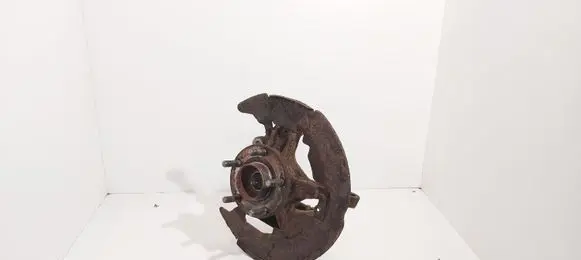 Front wheel hub spindle knuckle