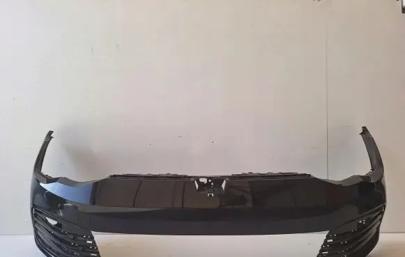 Volkswagen Golf VIII Front bumper 5H0807221J