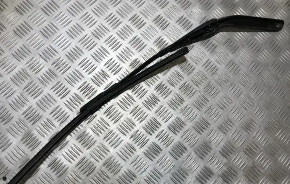 BMW 1 E81 E87 Front wiper blade arm 61.6171600109 61.61-7160010.9