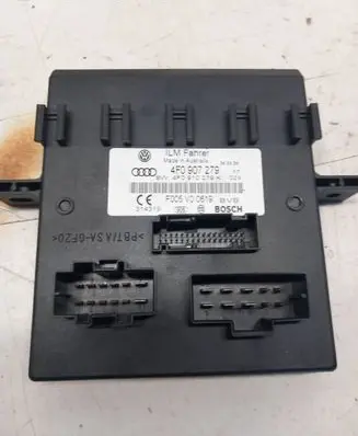 Audi A6 S6 C6 4F Comfort/convenience module 4F0907279 F005V00619 4F0910279K