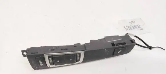 BMW 5 GT F07 Parking (PDC) sensor switch 61319202948 10755210