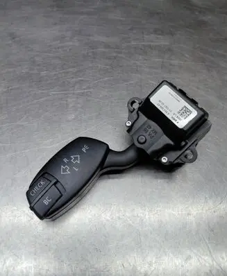 BMW 5 E60 E61 Indicator stalk 6951349