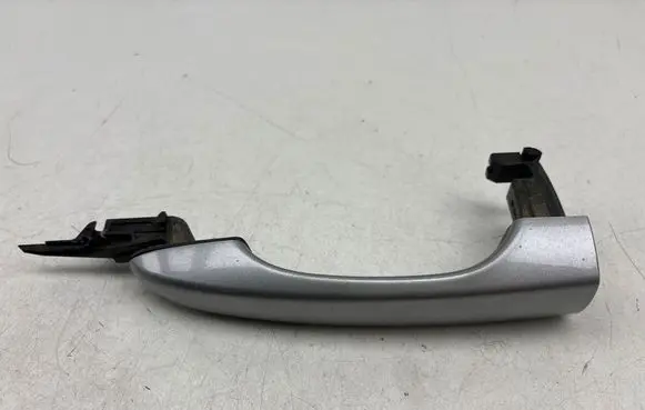 Jeep Cherokee Front door exterior handle 1sz34trmaa