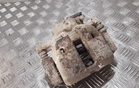 Mitsubishi Colt Front brake caliper