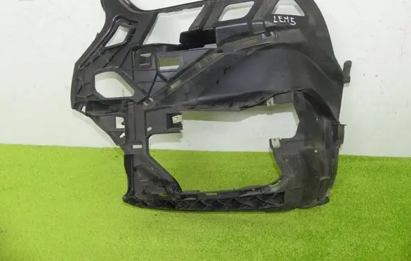 BMW X1 F48 F49 Front bumper mounting bracket 7954215 51117954215