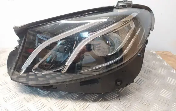 Mercedes-Benz E W213 Headlight/headlamp A2139067706