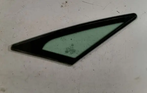 Mercedes-Benz E C207 W207 Rear vent window glass 43R001565