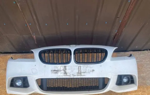 BMW 5 F10 F11 Front bumper 8060199 04241864