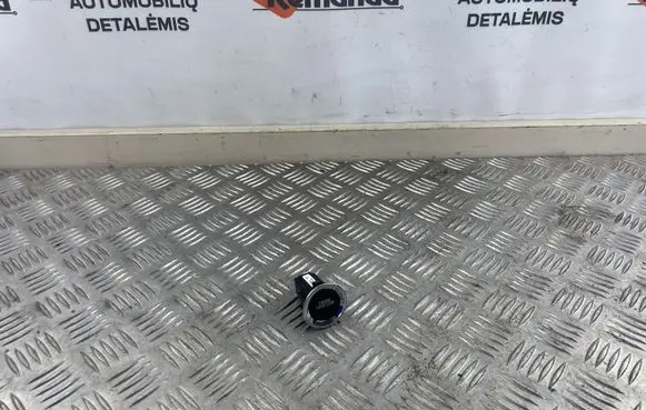 Engine start stop button switch