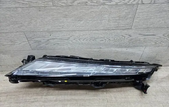 Mitsubishi Eclipse Cross LED Daytime headlight EDM92205010