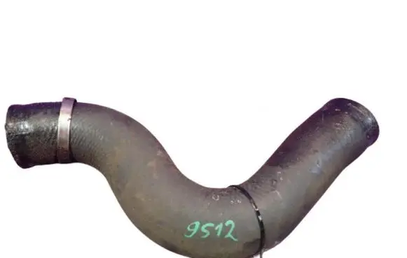 Honda CR-V Intercooler hose/pipe 