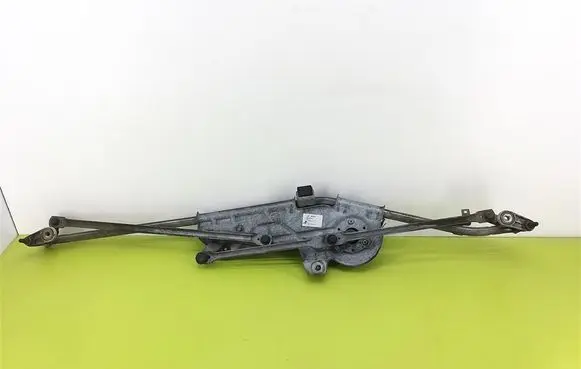 Front wiper linkage