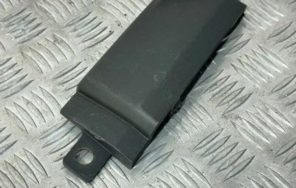 Mercedes-Benz Sprinter W901 W902 W903 W904 Fender trim (molding) A9068802871 A9068802671 A9068802971