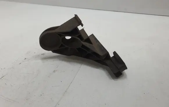 BMW 3 E46 Front bumper mounting bracket 7030619 51117030619