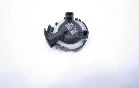 Volkswagen PASSAT B7 Airbag deployment crash/impact sensor 3AA959354 2008135865