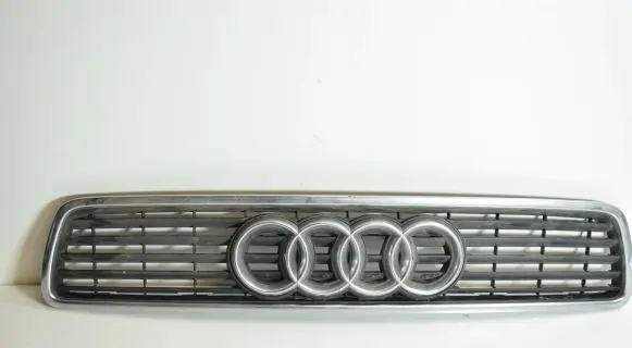 Audi A4 S4 B5 8D Front grill 8D0853651J