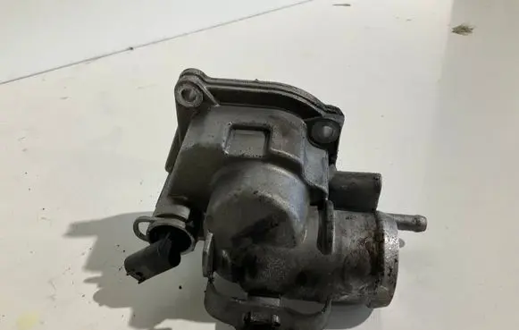 Mercedes-Benz E W211 Thermostat A646200