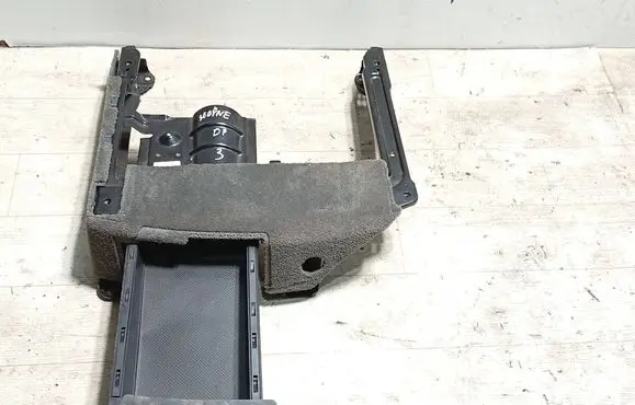 Volkswagen Touareg I Front passenger seat console base 7L0881678D 7L0.881.678.D