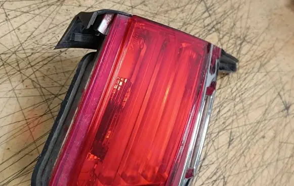 BMW 7 F01 F02 F03 F04 Tailgate rear/tail lights 7182205