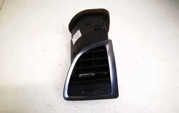 Dash center air vent grill