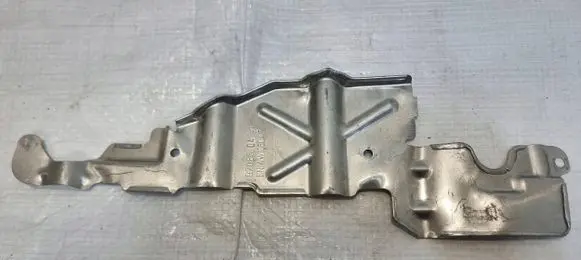 Ford Mondeo MK V Exhaust heat shield 9708504