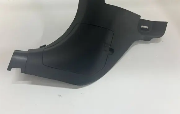 Mazda 3 III Other sill/pillar trim element BJS768381
