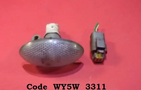Citroen C5 Front fender indicator light WY5W3311