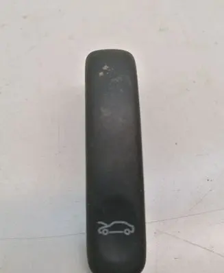Renault Master II Engine bonnet (hood) release handle 834395CSA