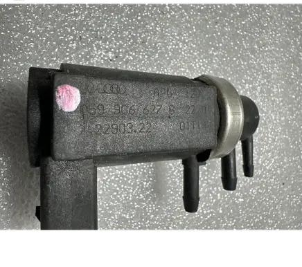 Volkswagen PASSAT B6 Turbo solenoid valve 059906627B
