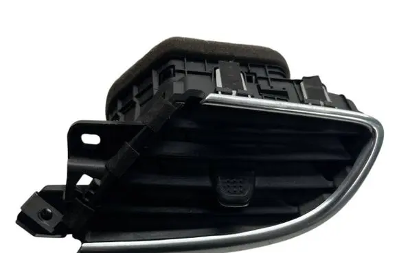 Opel Mokka X Dashboard side air vent grill/cover trim 42570818