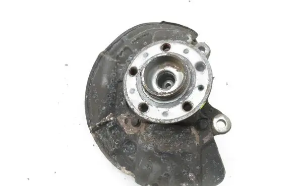 Volvo XC90 Front wheel hub spindle knuckle 08630771