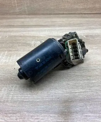 Citroen BX Wiper motor 9390332300