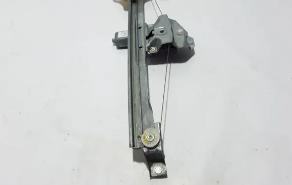 Front window lifting mechanism without motor