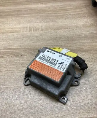 Audi A3 S3 8L Airbag control unit/module 4B0959655F 0285001267