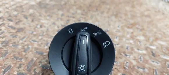 Volkswagen Tiguan Allspace Light switch 5G0941431BA