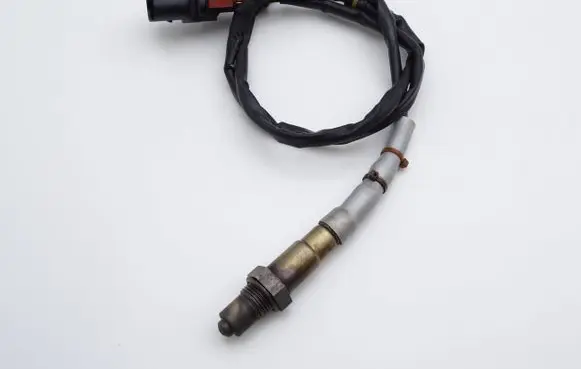 Volkswagen PASSAT B6 Lambda probe sensor 06F906262J