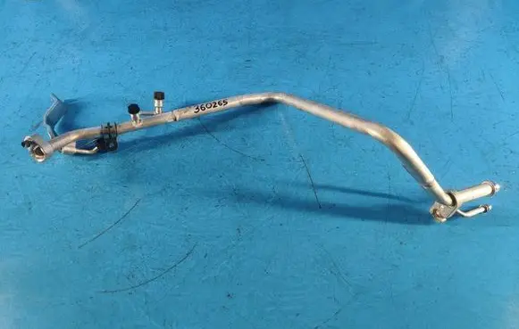 Nissan X-Trail T33 Air conditioning (A/C) pipe/hose 924466RC0C