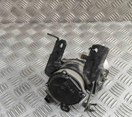 Nissan Ariya Electric auxiliary coolant/water pump 215815MP0A