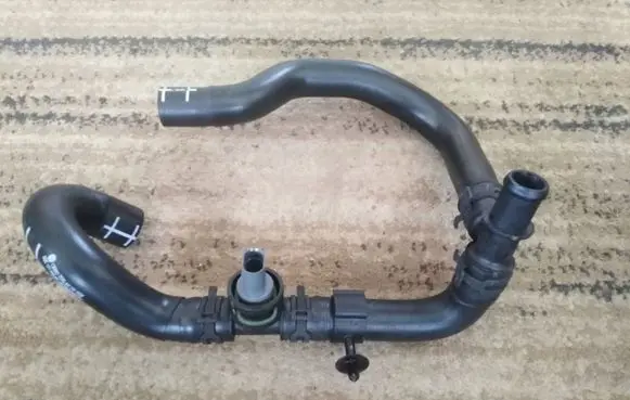 Volkswagen e-Golf Engine coolant pipe/hose 5QE121049AP