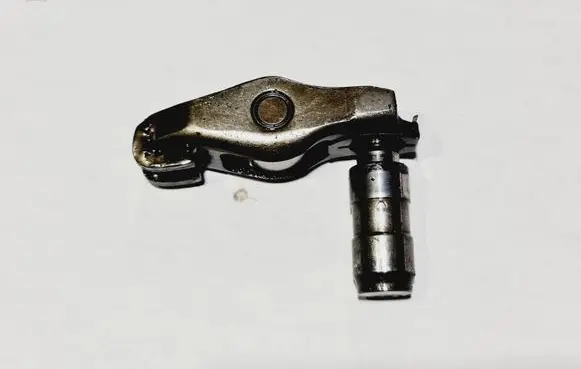 Mercedes-Benz ML W164 Valve rocker arm 2720500380 2720500033