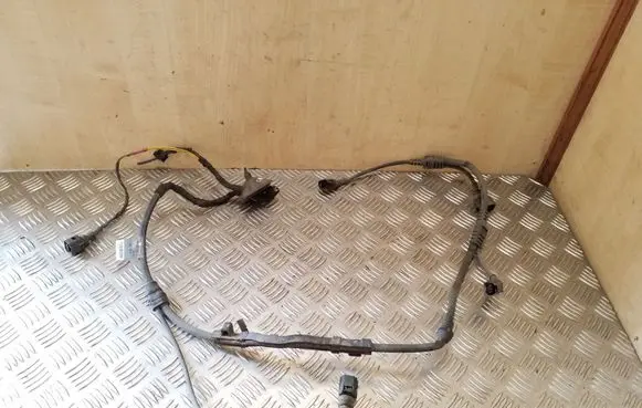 Audi A8 S8 D4 4H Rear ABS sensor wiring 4H0927904E