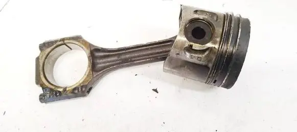 Audi A4 S4 B5 8D Piston with connecting rod