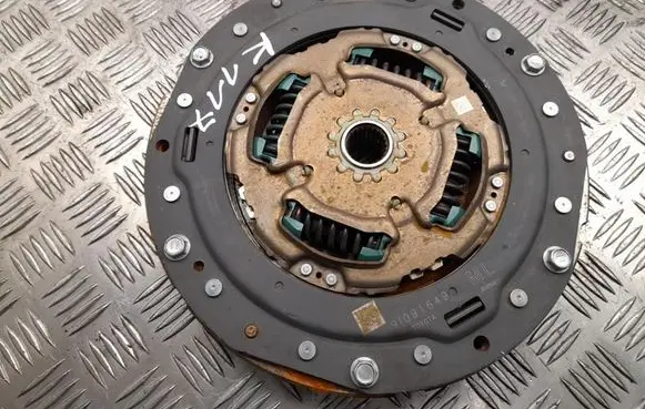 Toyota Camry VIII XV70 Clutch set kit 9I091649