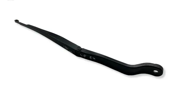 Honda CR-V Front wiper blade arm 