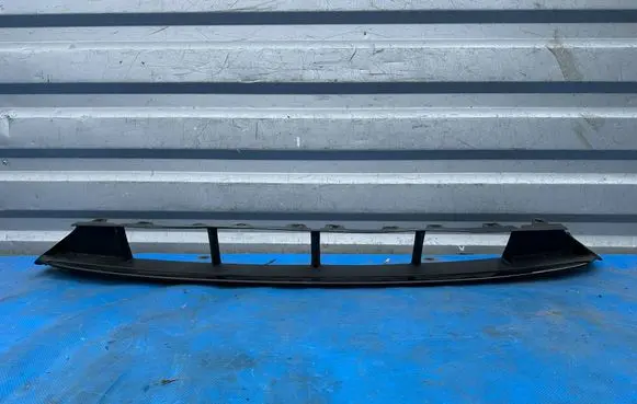 Mercedes-Benz E W214 Front bumper upper radiator grill A2148853602