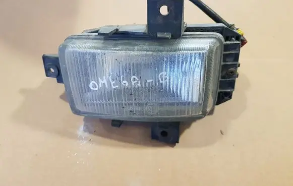 Opel Omega B1 Front fog light 90457820