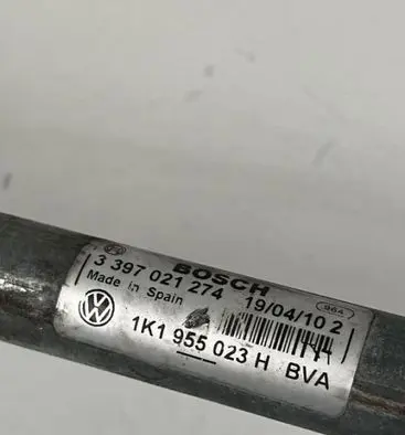 Volkswagen Golf VI Front wiper linkage 1K1955023H