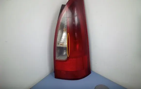 Mazda Premacy Rear/tail lights 9310801