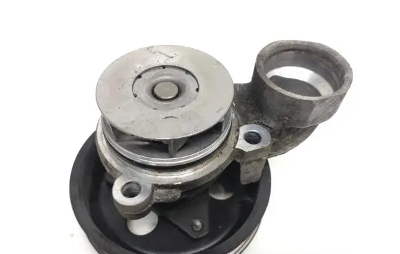Hyundai i30 Water pump
